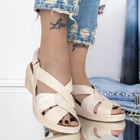 Sandale Dama cu Platforma 783-3 Bej » Reina.Ro