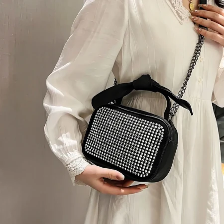 Geanta de mana 6832 Negru-Argintiu » Reina.Ro