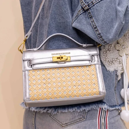 Geanta de mana EC6070 Argintiu » Reina.Ro