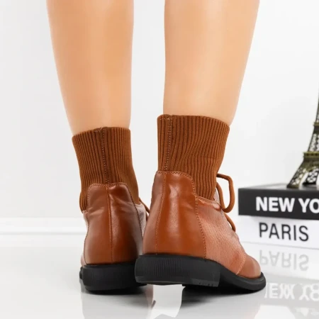 Ghete Dama B-320 Maro deschis | Abloom » Reina.Ro