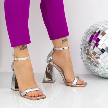 Sandale Dama cu Toc gros 2KV70 Argintiu » Reina.Ro