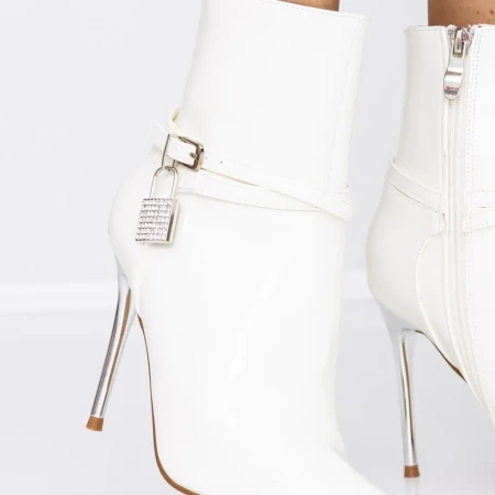 Botine Dama cu Toc subtire 3XKK31 Alb » Reina.Ro