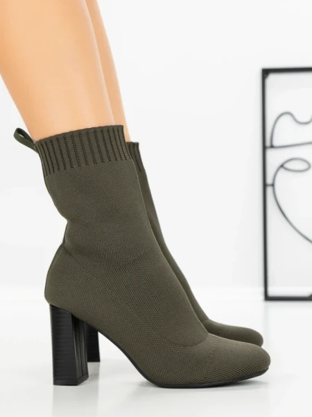 Botine cu Toc Gros 9076 GREEN | CM